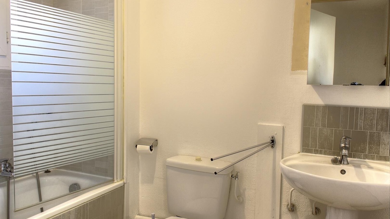 Photo of Bathroom in La Bollene-Vesubie