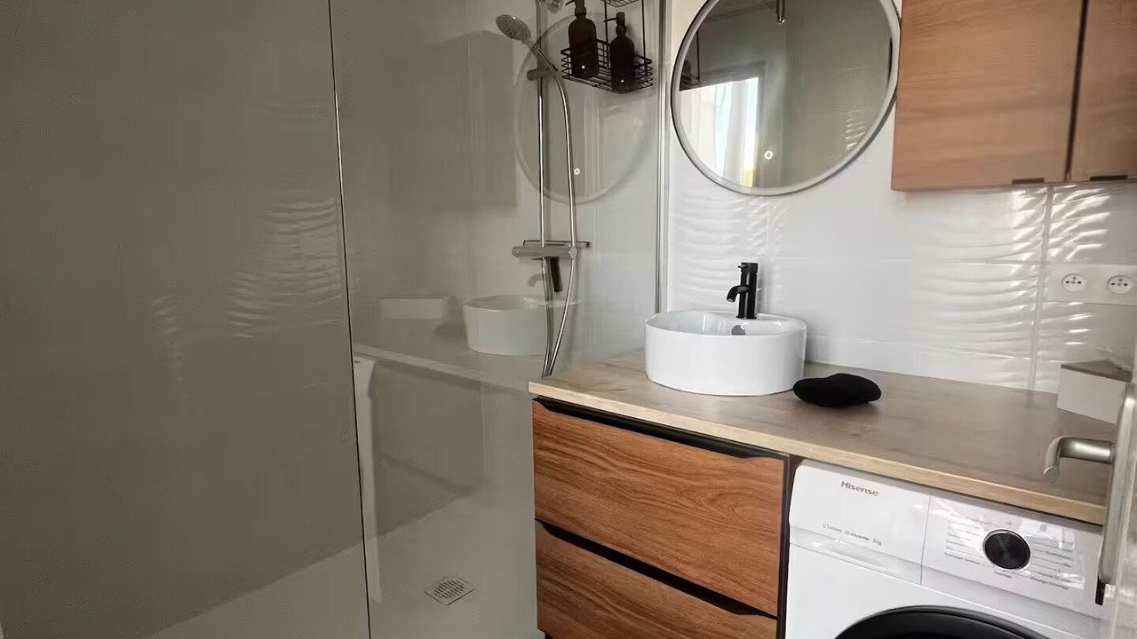Photo of Bathroom in Champ-Capelet