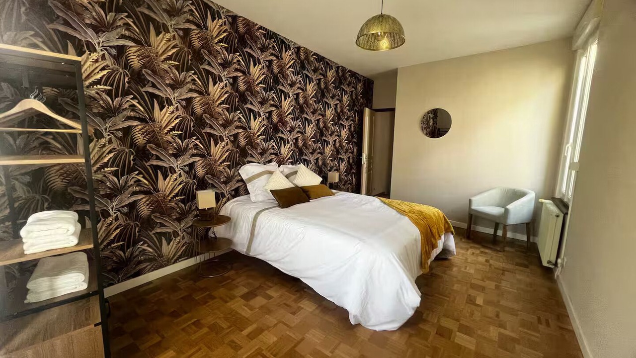 Photo of Bedroom in Champ-Capelet
