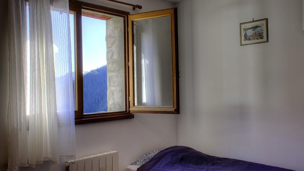 Photo of Bedroom in Saint-Etienne-de-Tinee