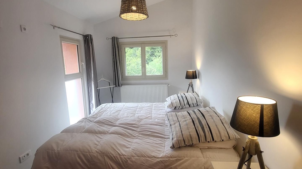 Photo of Bedroom in La Bollene-Vesubie