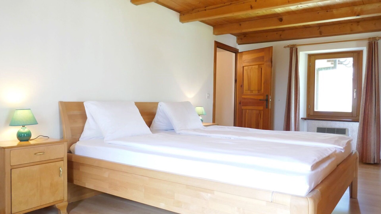 Photo of Bedroom in Grono