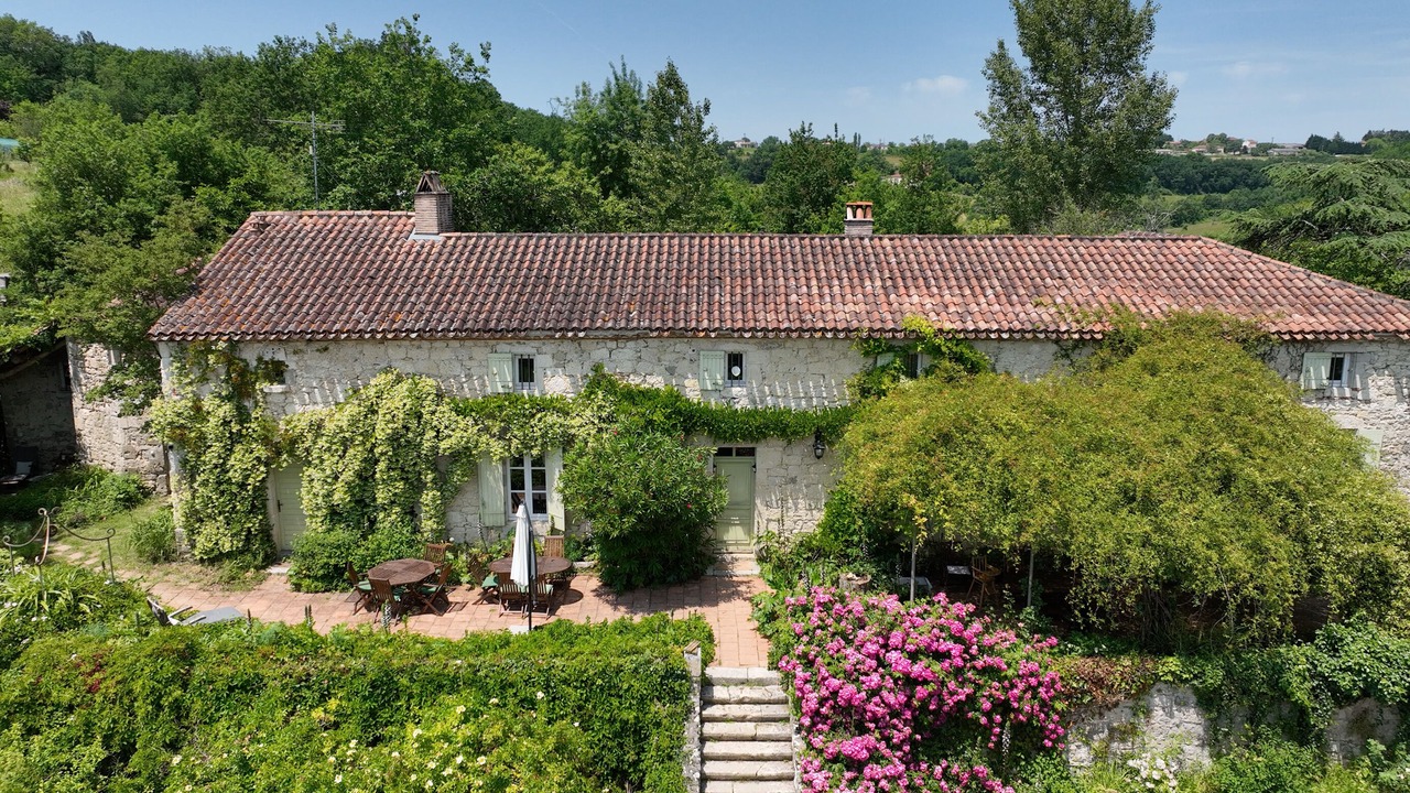 Photo of Outdoor in Lusignan-Petit