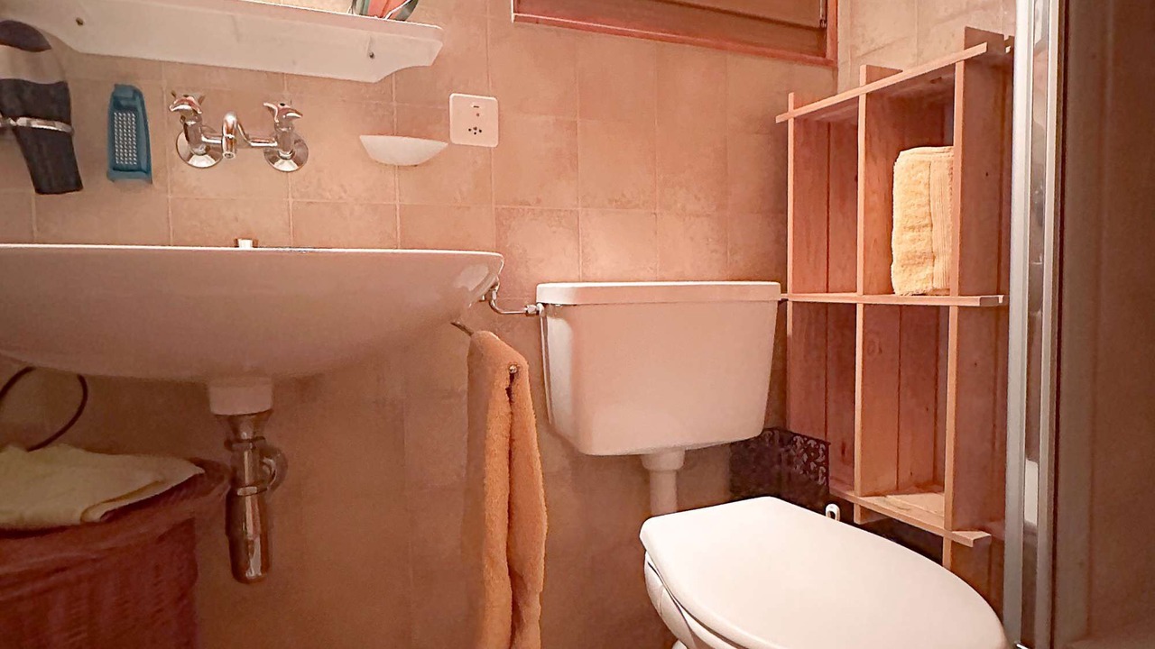 Photo of Bathroom in Liddes