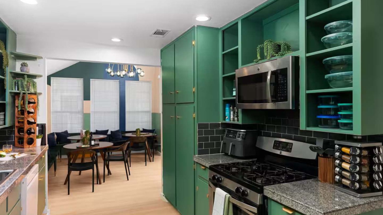 Photo of Kitchen in Greater South River City