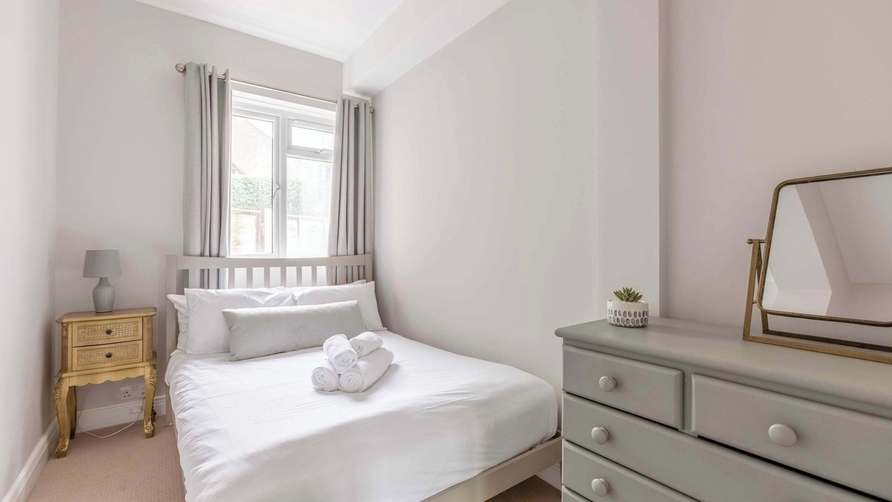 Photo of Bedroom in Ascot