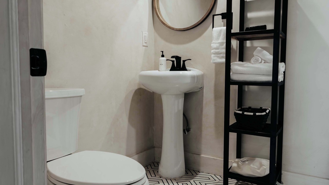 Photo of Bathroom in Croissant Park