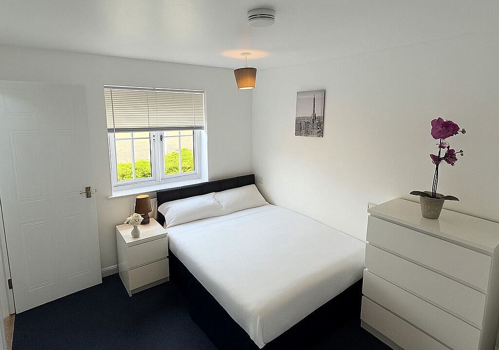 Photo of Others in Luton