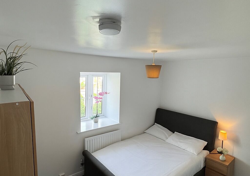 Photo of Others in Luton