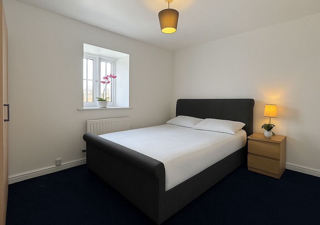 Photo of Others in Luton