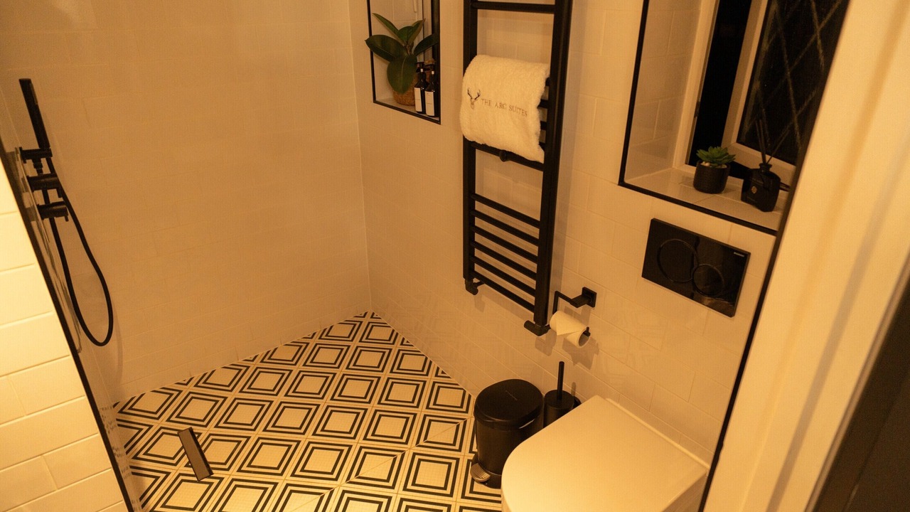 Photo of Bathroom in Knebworth