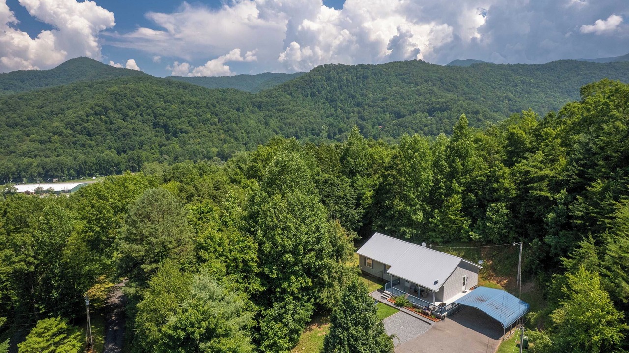 Photo of Outdoor in Cherokee