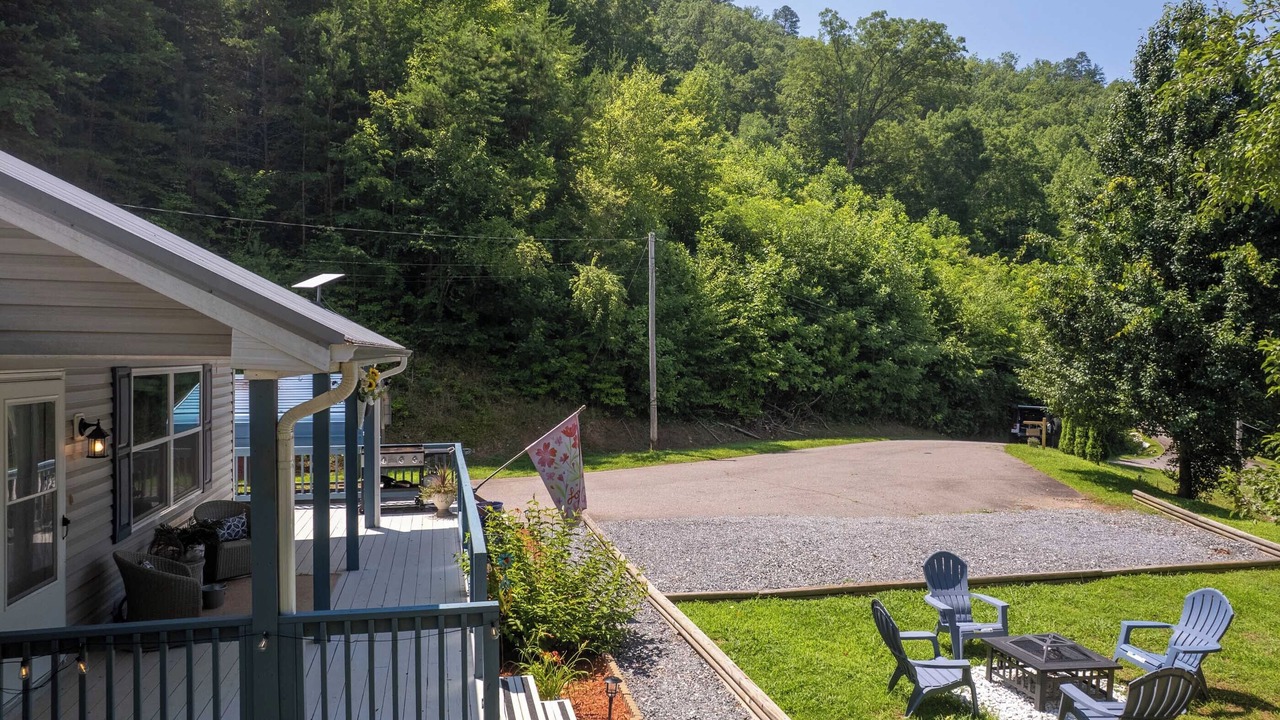 Photo of Outdoor in Cherokee