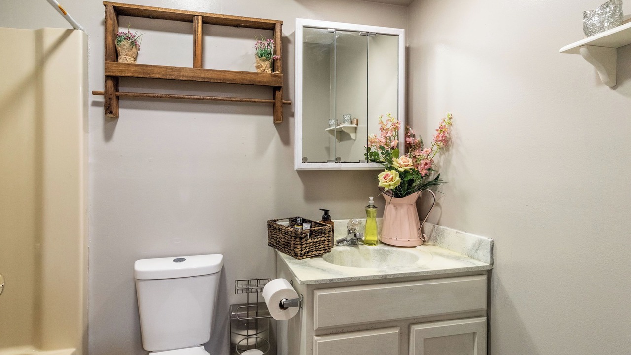 Photo of Bathroom in Cherokee