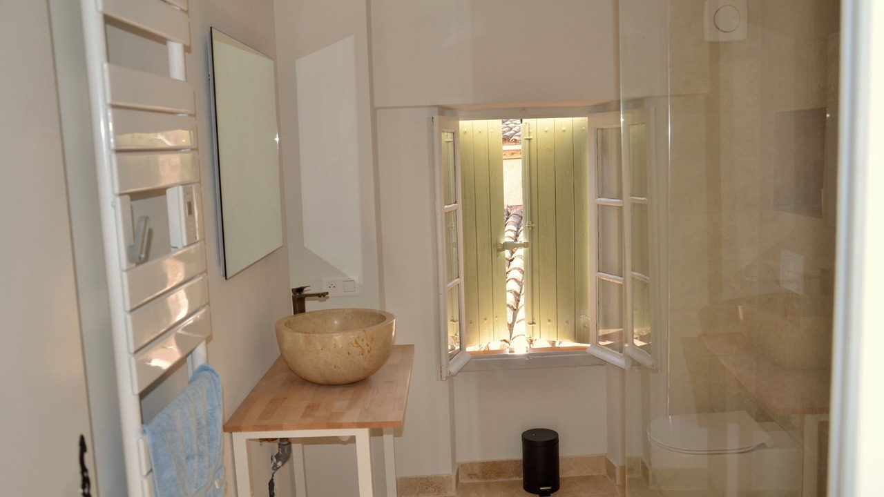 Photo of Bathroom in Viens