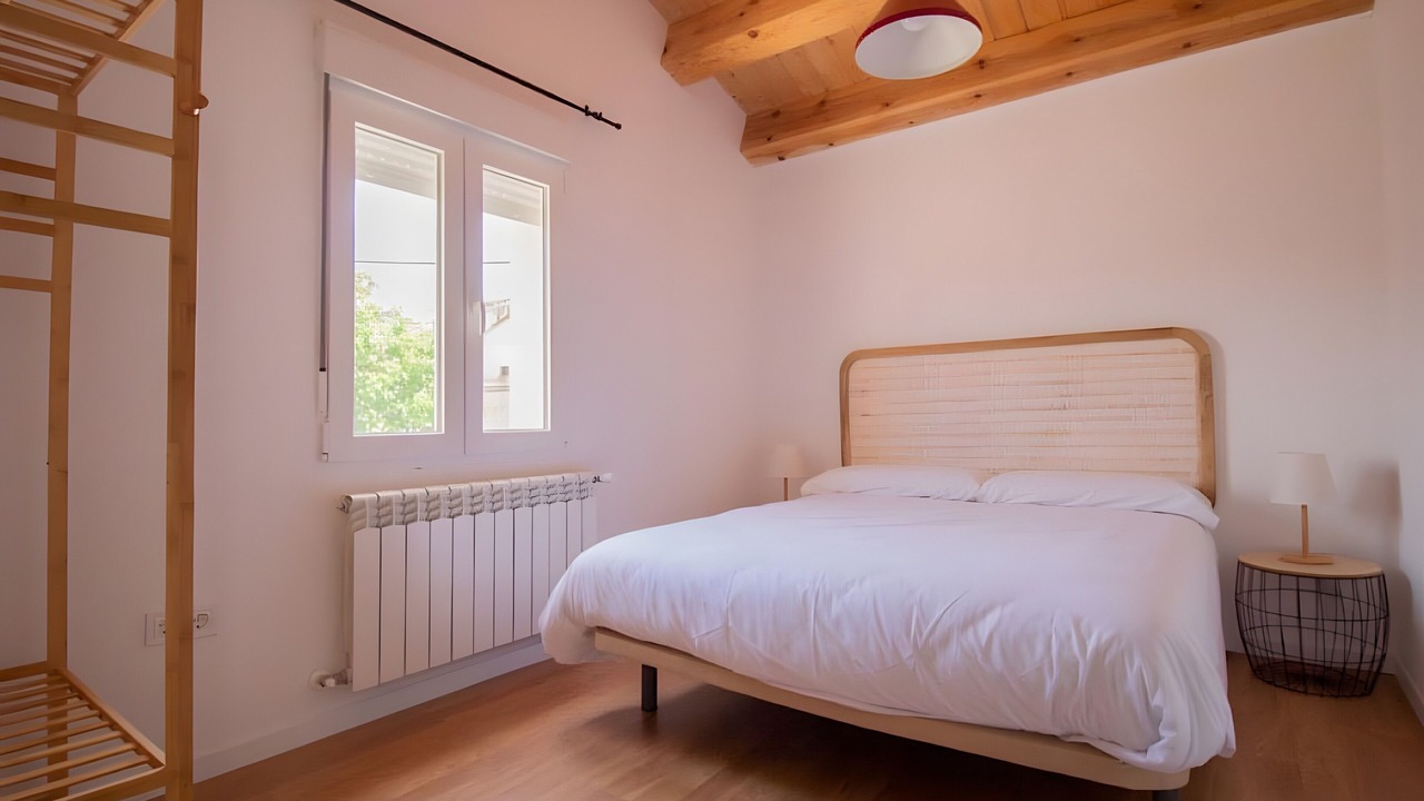 Photo of Bedroom in Cerezo de Abajo