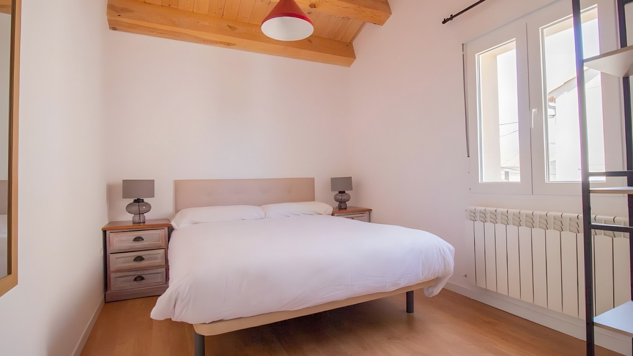 Photo of Bedroom in Cerezo de Abajo