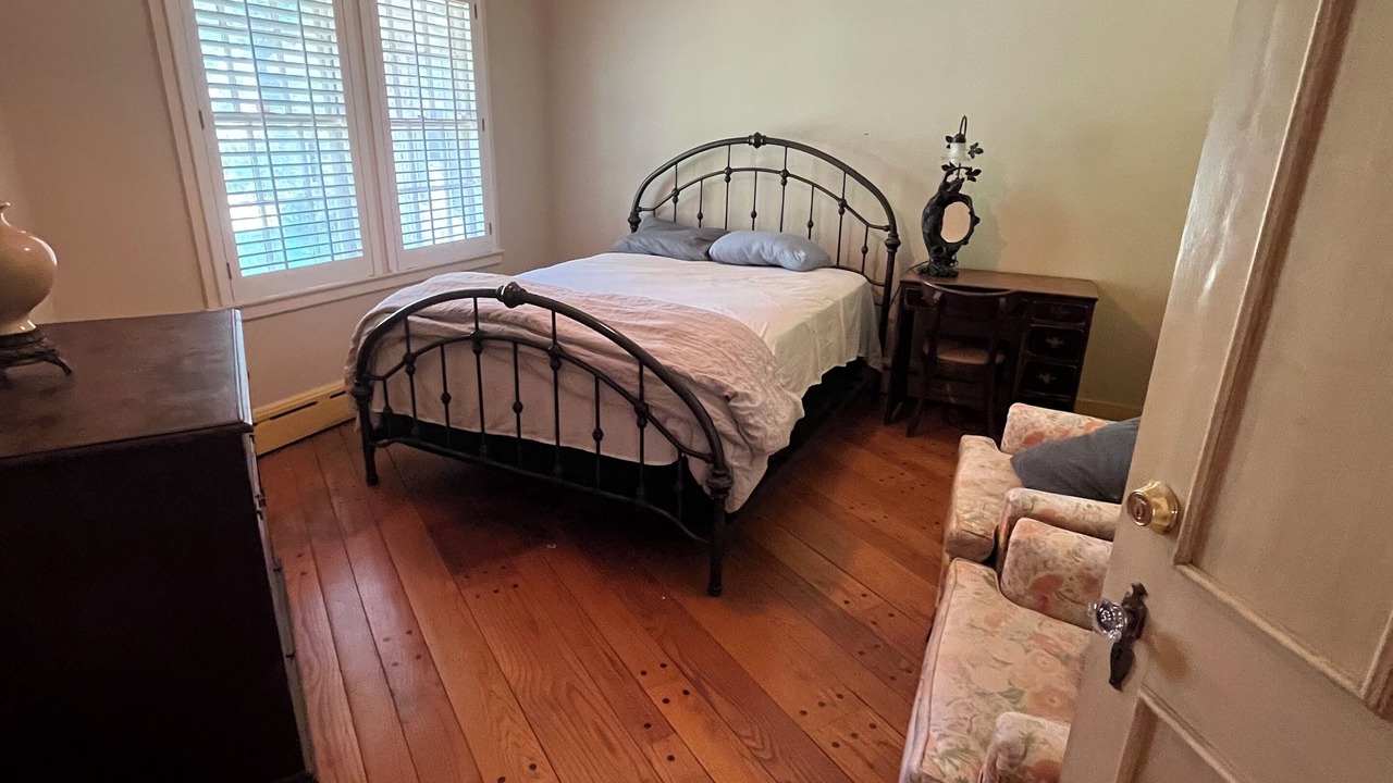 Photo of Bedroom in Clarksdale