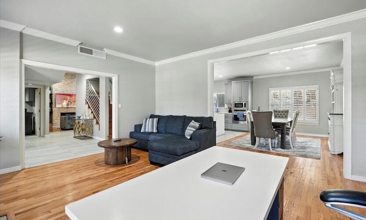Photo of Livingroom in El Paso