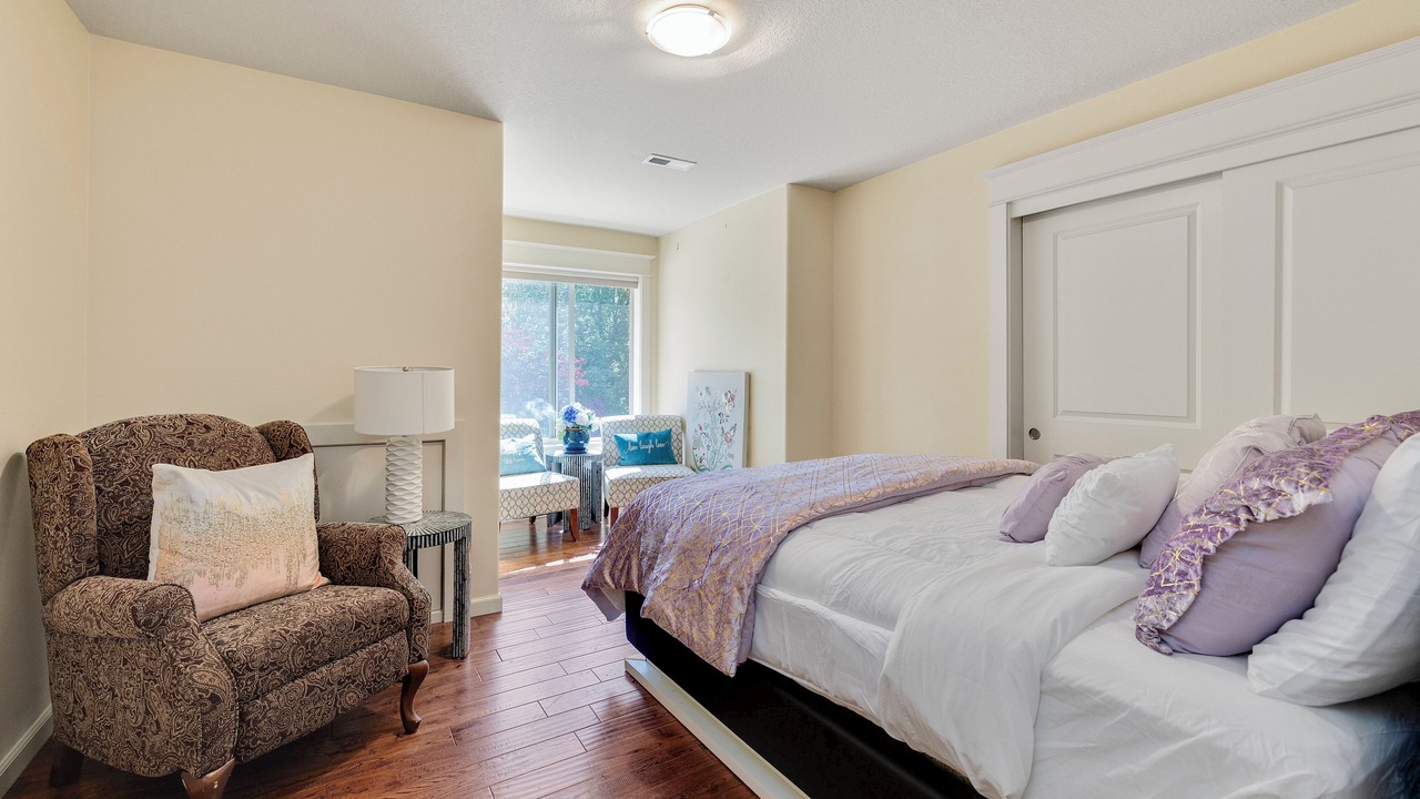 Photo of Bedroom in Happy Valley