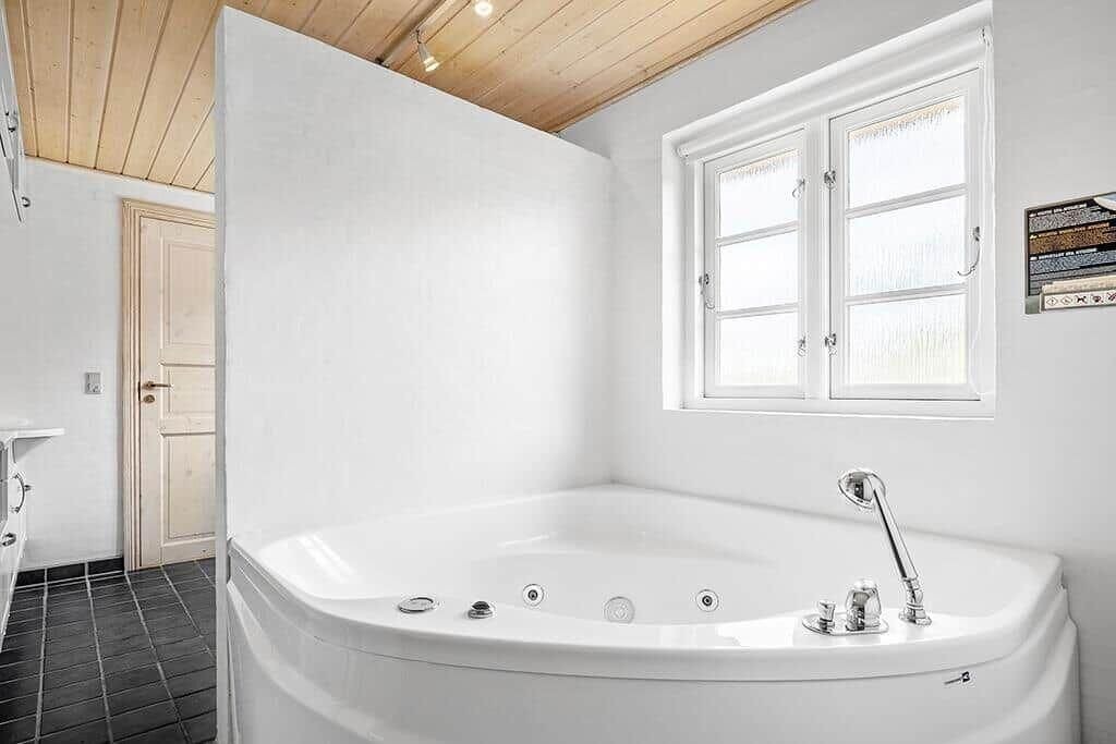 Photo of Bathroom in Øhuse