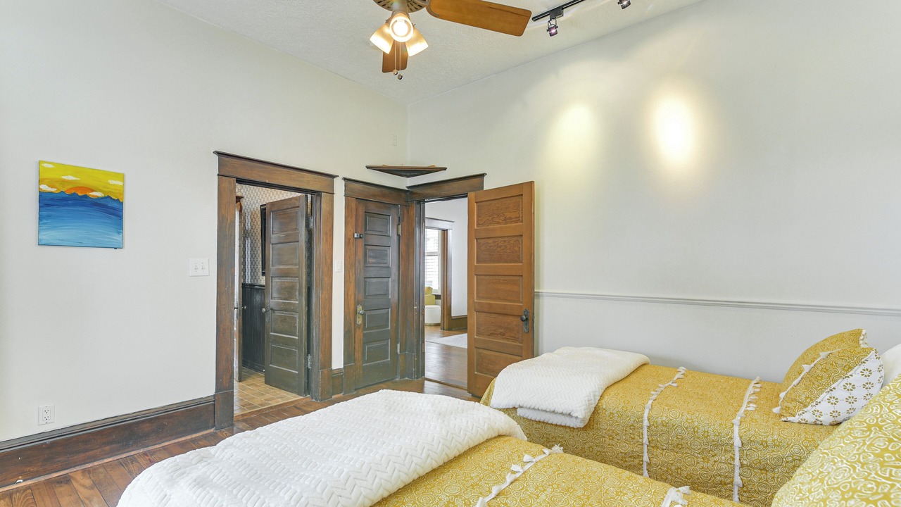 Photo of Bedroom in Greater Heights
