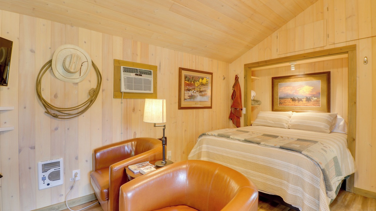 Photo of Bedroom in Kalispell