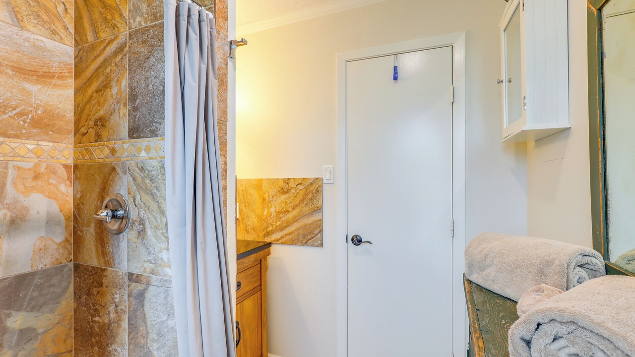 Photo of Bathroom in Comanche County