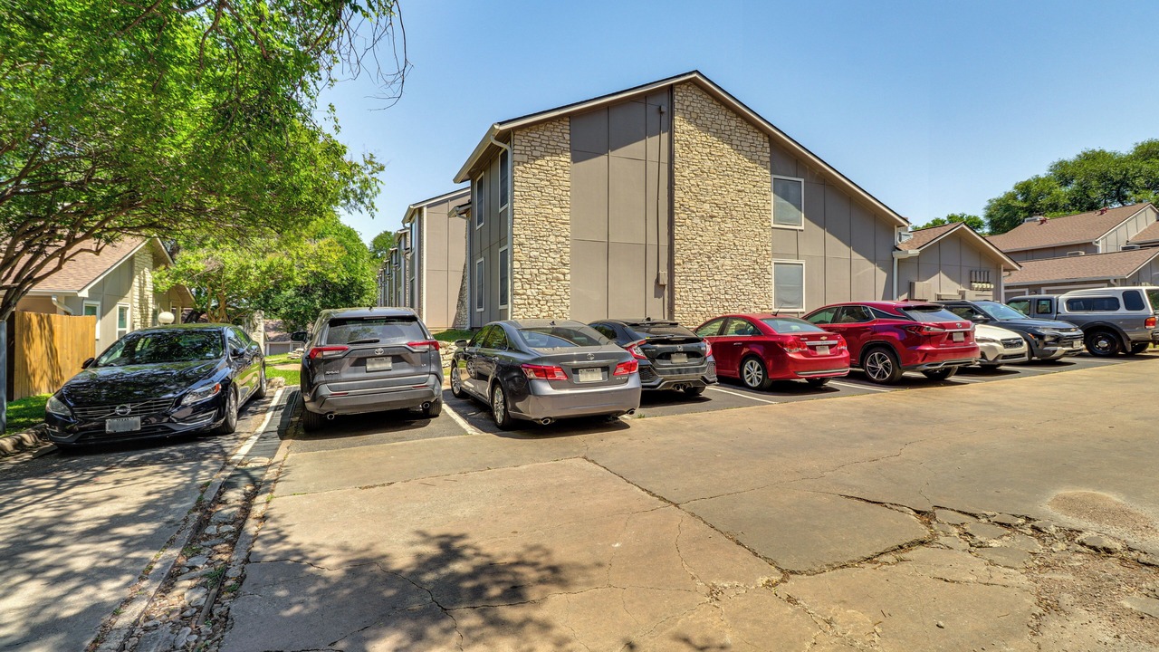 Photo of Others in Parker Lane