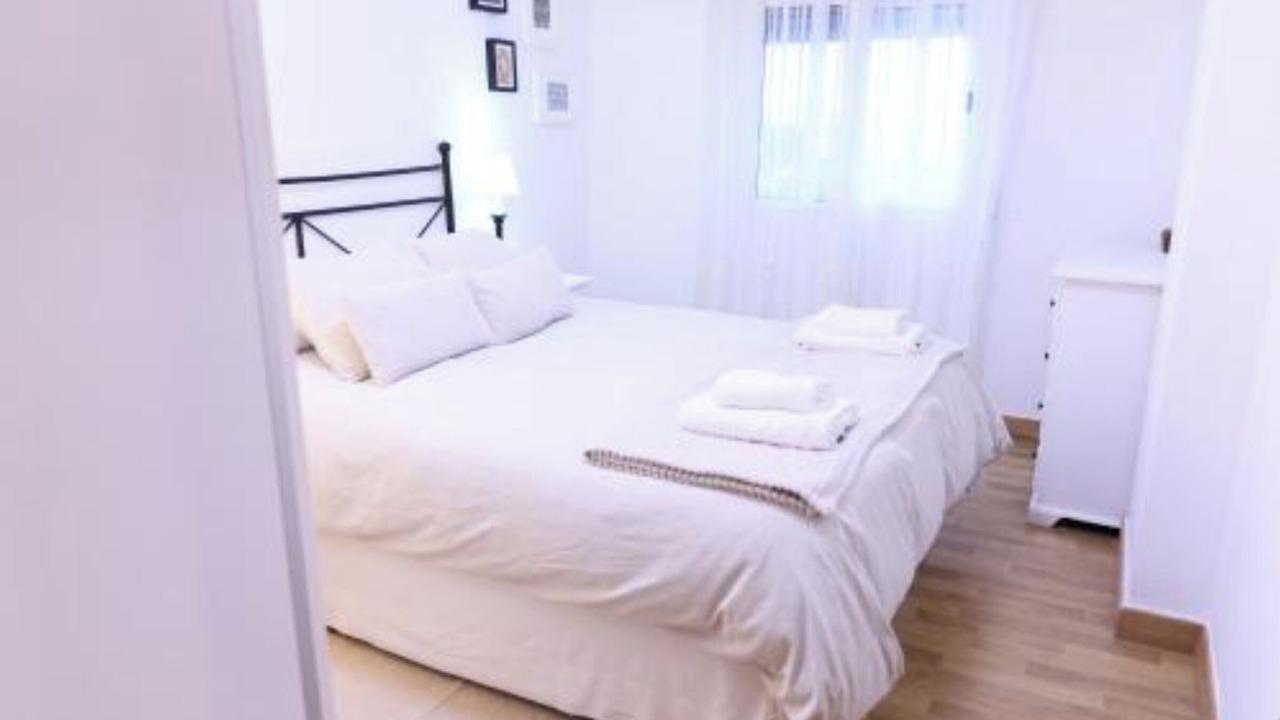 Photo of Bedroom in Playa Pobla de Farnals