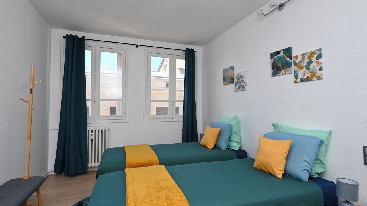 Photo of Bedroom in Beziers City Centre