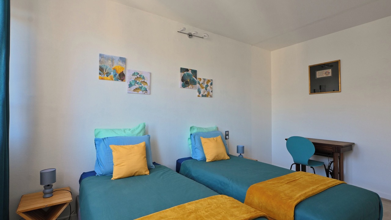 Photo of Bedroom in Beziers City Centre