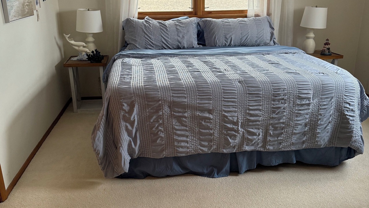 Photo of Bedroom in Lovell