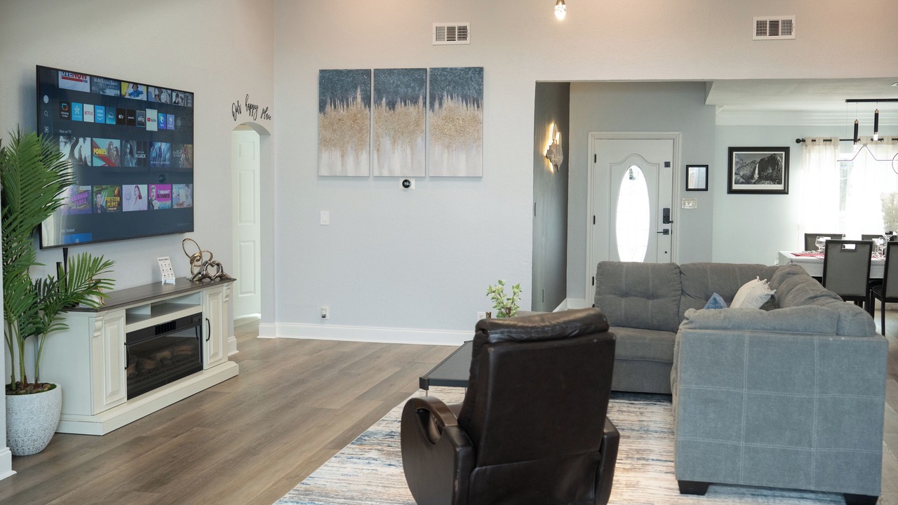 Photo of Livingroom in Tarrant County