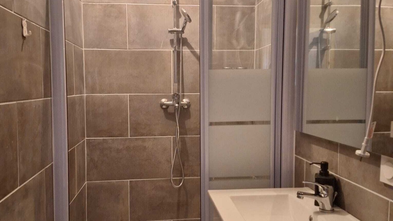 Photo of Bathroom in Valenciennes