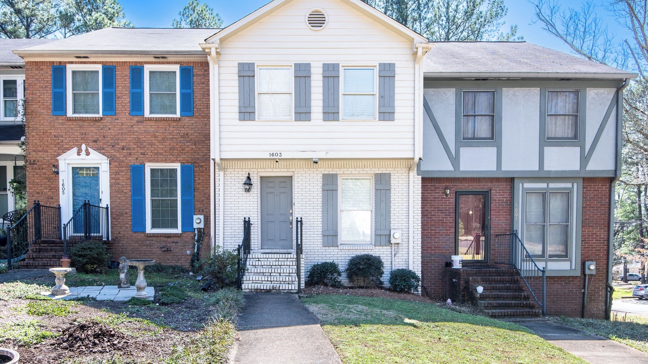 Photo of Outdoor in Homewood