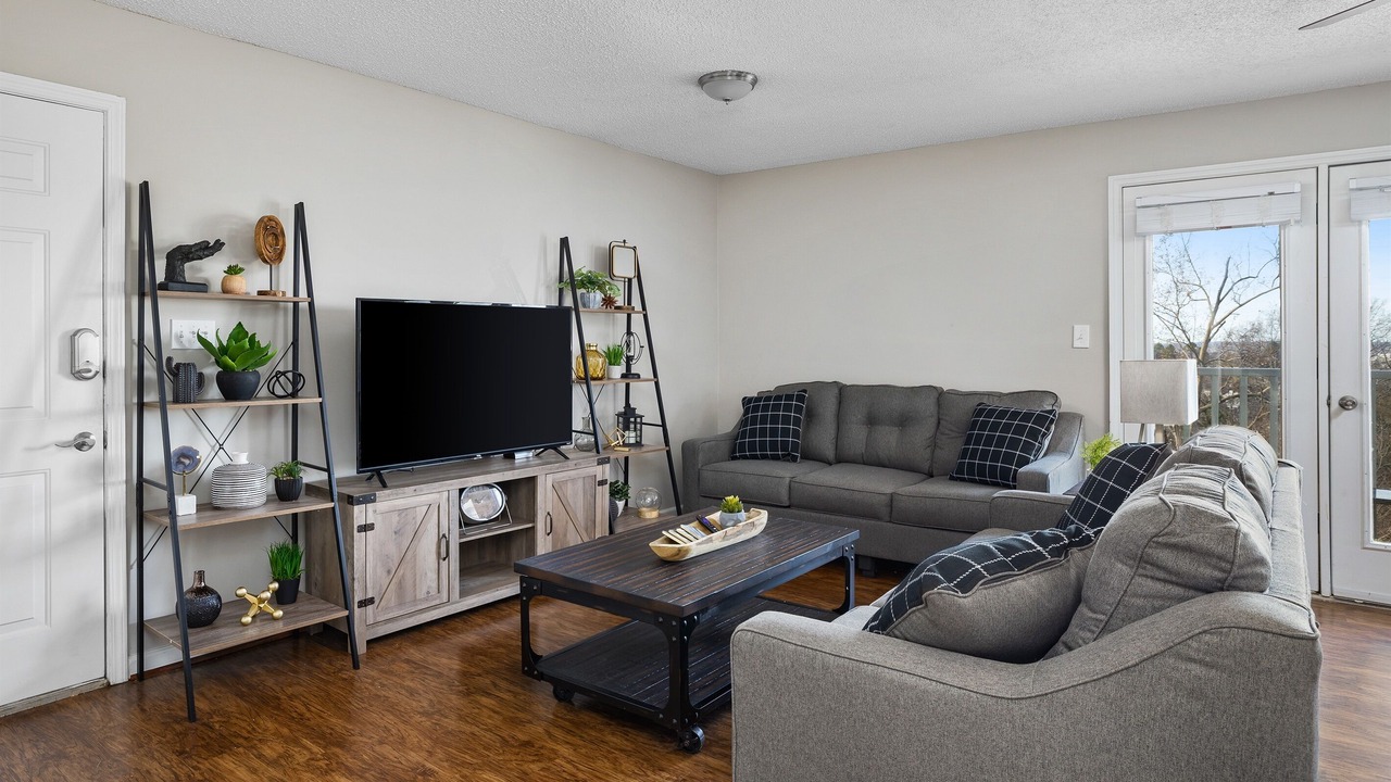 Photo of Livingroom in Five Points South