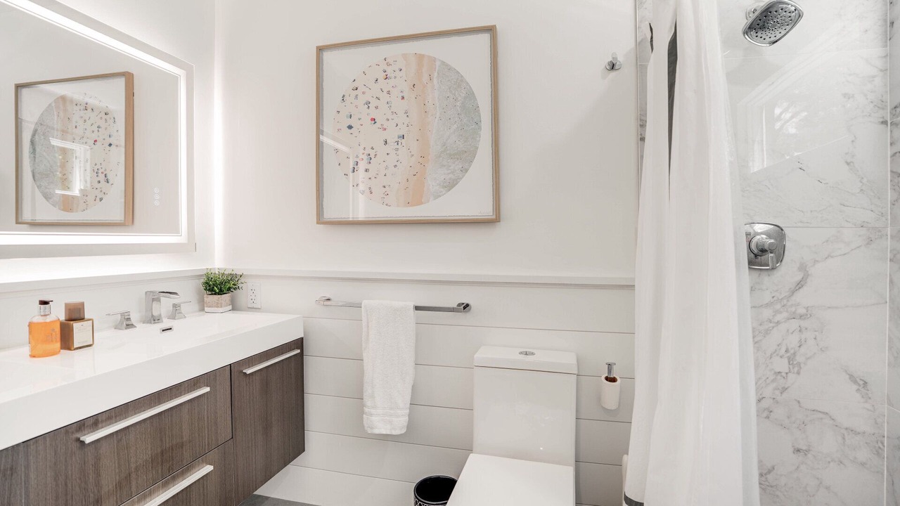 Photo of Bathroom in Northwest Harbor