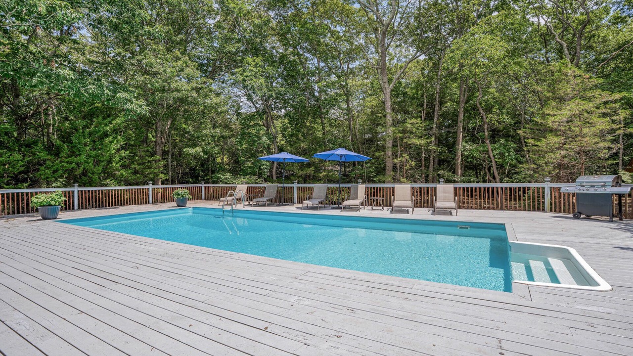 Photo of Outdoor in Northwest Harbor