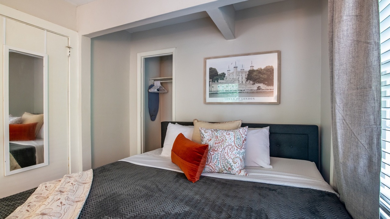 Photo of Bedroom in Five Points South