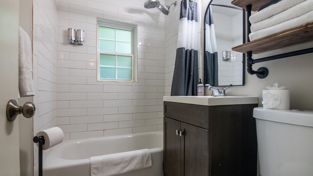 Photo of Bathroom in Five Points South