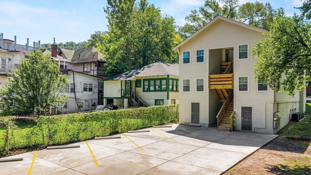 Photo of Outdoor in Five Points South