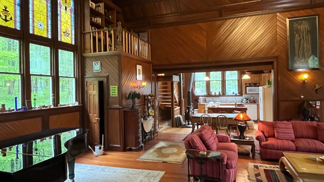 Photo of Others in Long Eddy