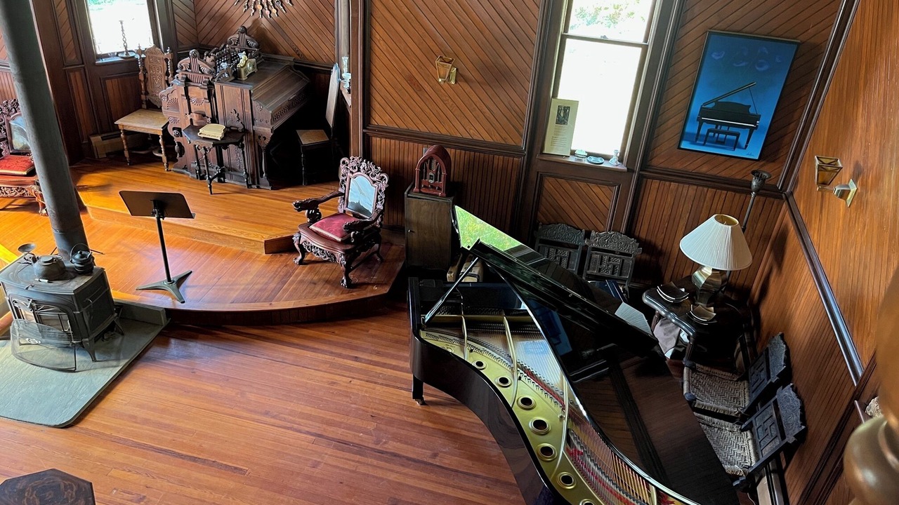 Photo of Others in Long Eddy