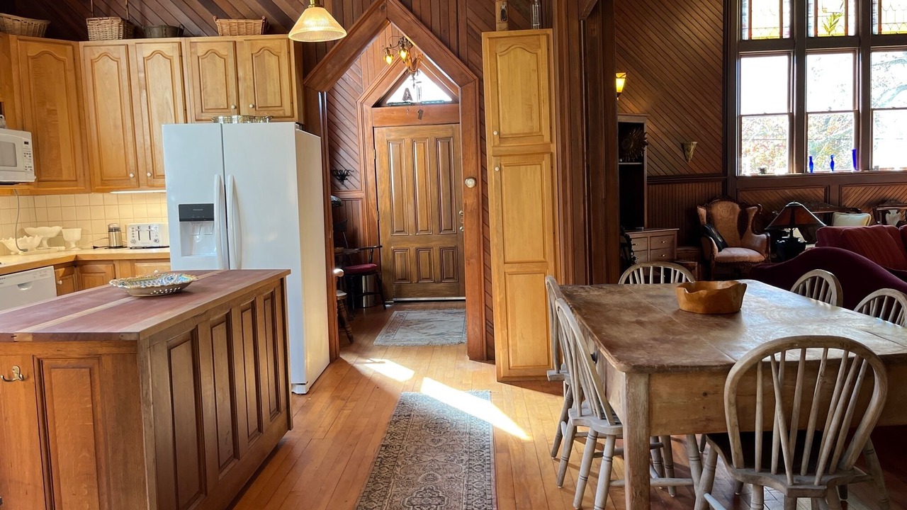 Photo of Others in Long Eddy