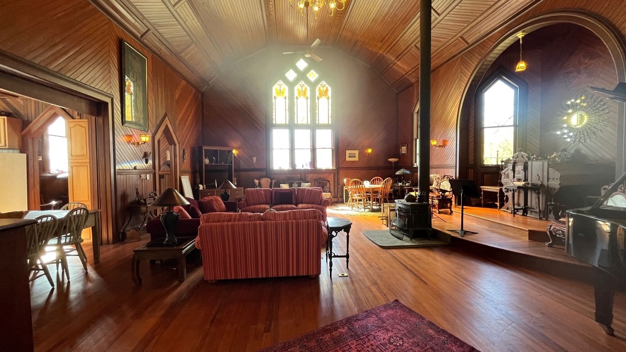 Photo of Others in Long Eddy