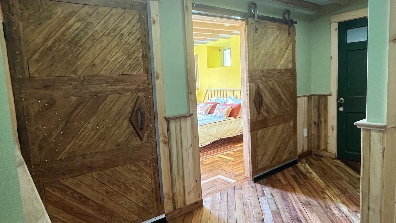 Photo of Bedroom in Long Eddy