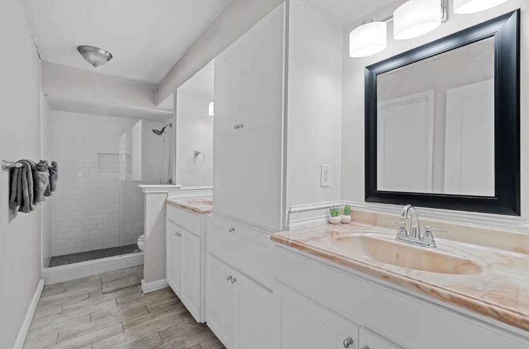 Photo of Bathroom in Allen