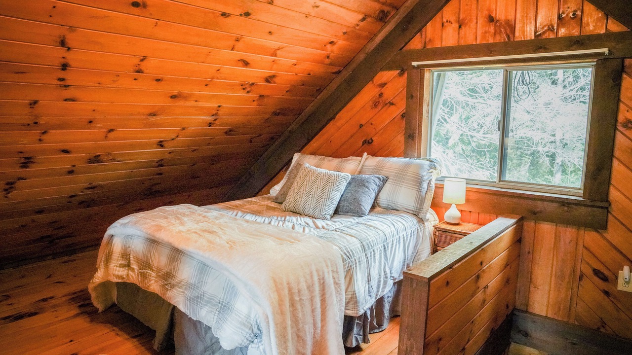 Photo of Bedroom in Schroon Lake