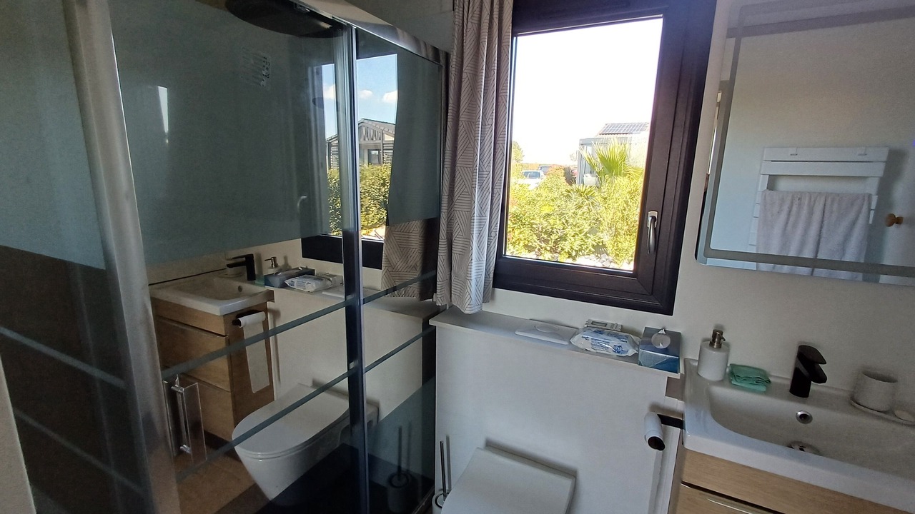 Photo of Bathroom in Pomerols